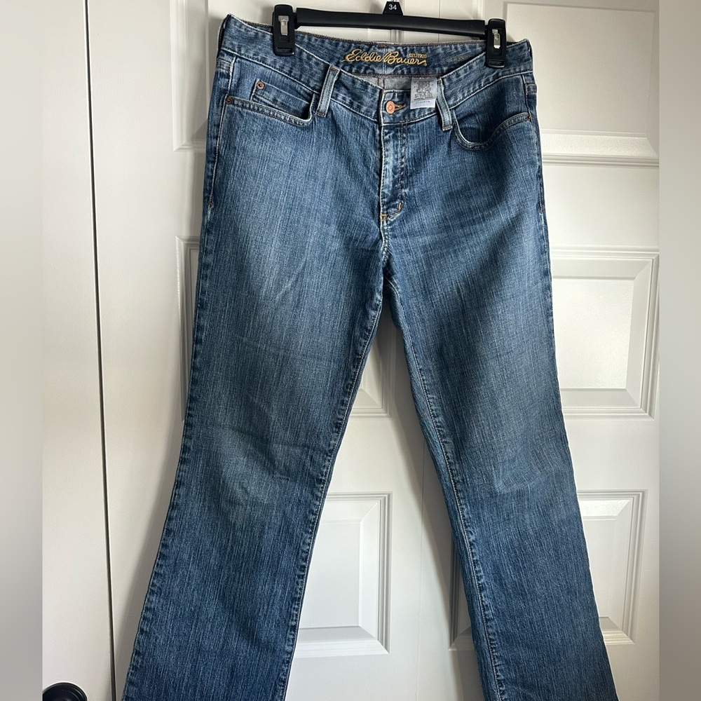 Eddie Bauer Women's Straight Leg Blue Jeans